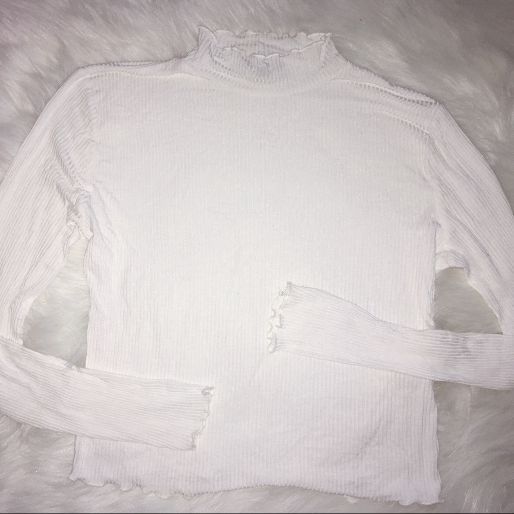 Charlotte Russe Ribbed Lettuce Edge Mock Neck